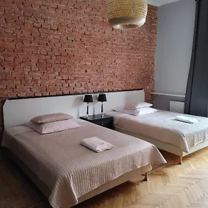 Finger Guest Cracovie